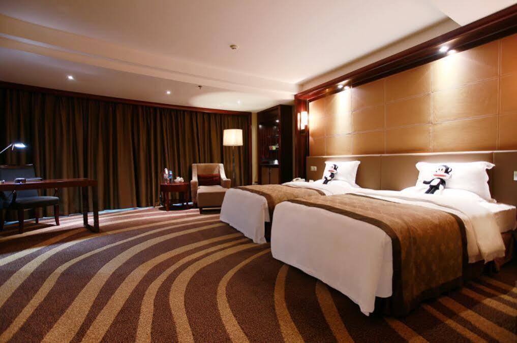 Empark Grand Hotel تشونغتشينغ المظهر الخارجي الصورة